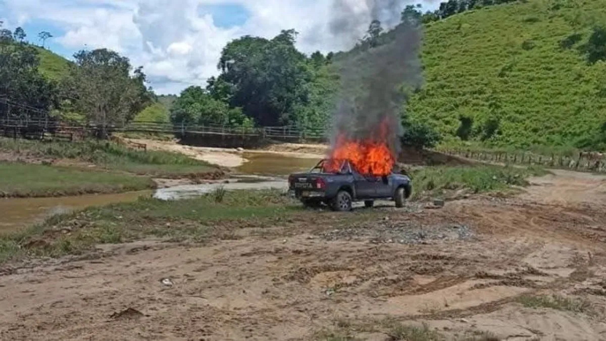Cuatro personas fueron secuestradas en zona rural de Segovia Antioquia: los responsables los habrían interceptado y prendieron fuego al vehículo